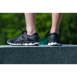 Mizuno Wave Sky 2 - Womens Running Shoes - Black/Metallic Shadow