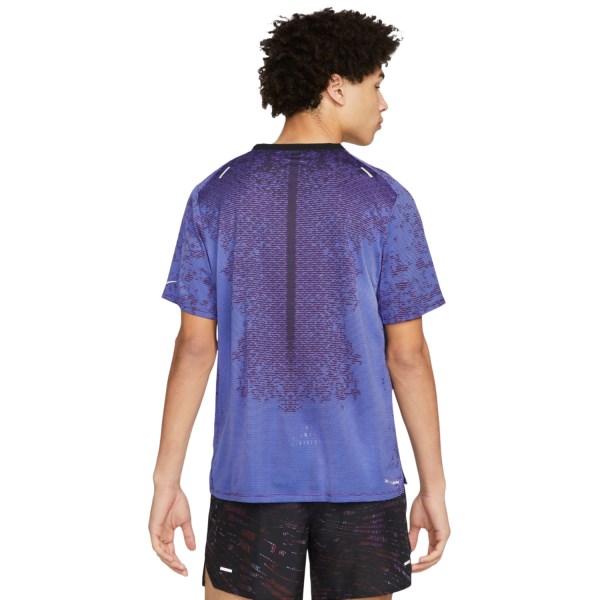 Nike Dri-Fit ADV Run Division Techknit Mens Running T-Shirt - Sangria/Reflective Silver