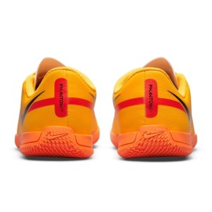 Nike Jr Phantom GT2 Club Dynamic Fit IC - Kids Indoor Soccer Shoes - Laser Orange/Black/Total Orange