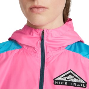 Nike Shield Womens Trail Running Jacket - Pink Glow/Turquiose Blue/Dark Teal Green/Black