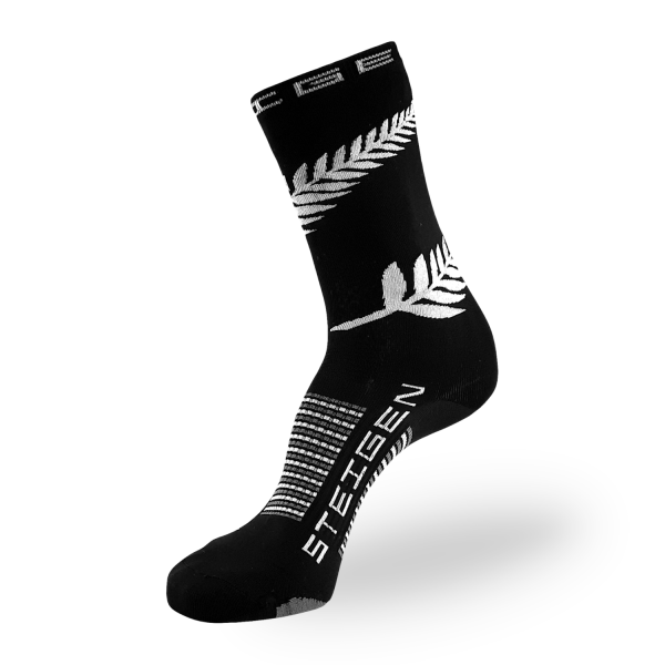 Steigen Three Quarter Length Running Socks - New Zealand