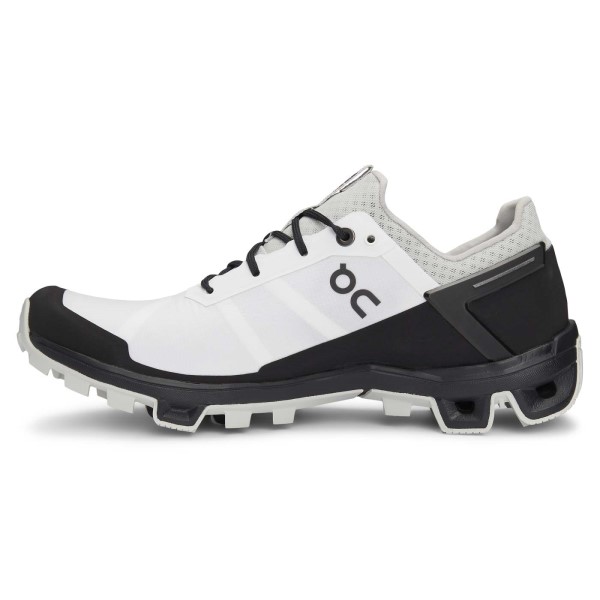 On Cloudventure Peak - Womens Trail Running Shoes - White/Black