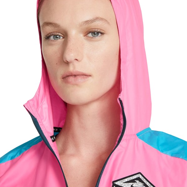 Nike Shield Womens Trail Running Jacket - Pink Glow/Turquiose Blue/Dark Teal Green/Black