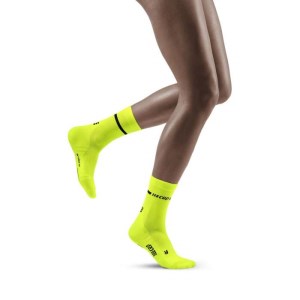 CEP Neon Mid Cut Running Socks - Yellow