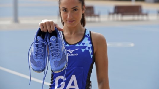 How To Buy The Best Netball Shoes To Improve Your Skills