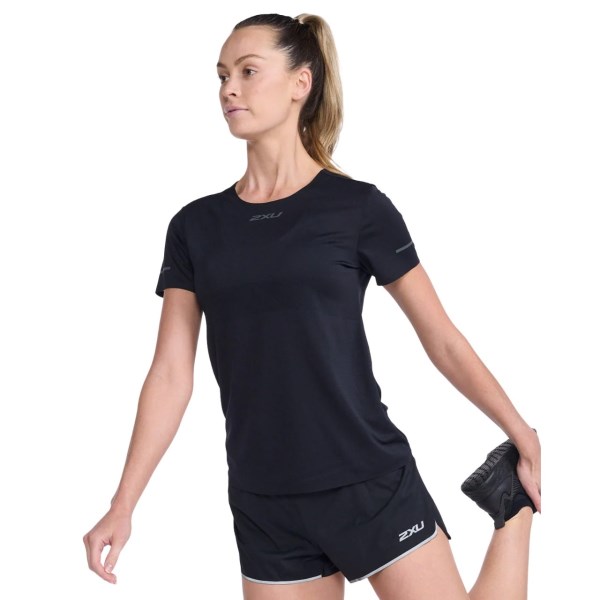 2XU Light Speed Tech Womens Running T-Shirt - Black/Black Reflective