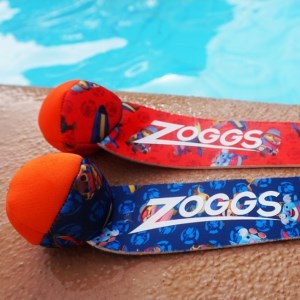 Zoggs Kangaroo Beach Dive Ball - Blue/Red