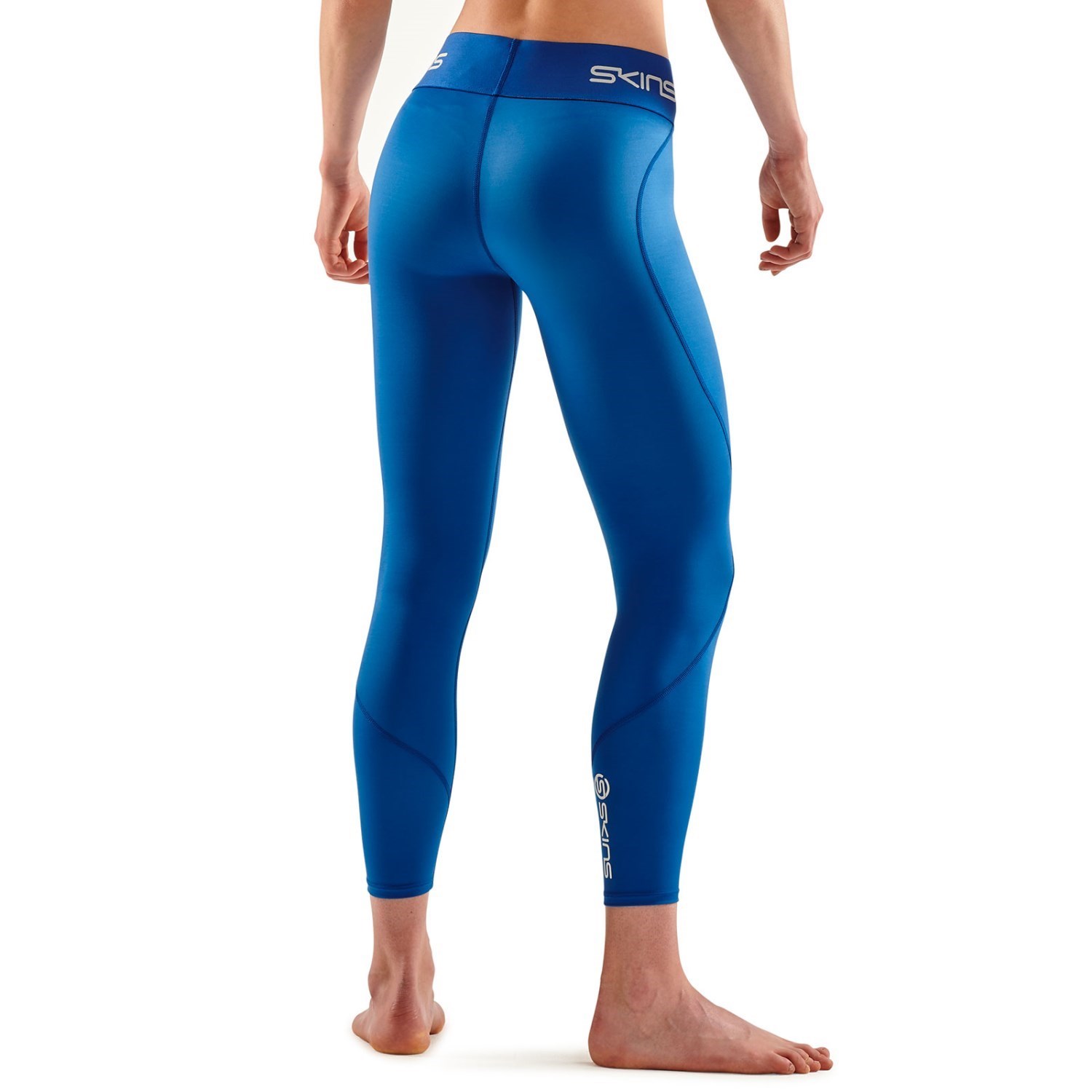 Buy Skins Women's DNAmic Performance Compression Capri 3/4 Tights at