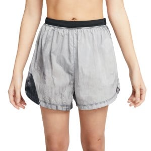 Nike Dri-Fit Repel Mid-Rise 3 Inch Brief-Lined Womens Trail Running Shorts