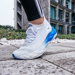 Mizuno Wave Neo Ultra - Womens Running Shoes - Undyed White/Black/Peace Blue