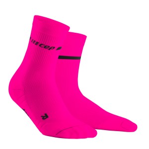CEP Neon Mid Cut Running Socks - Pink