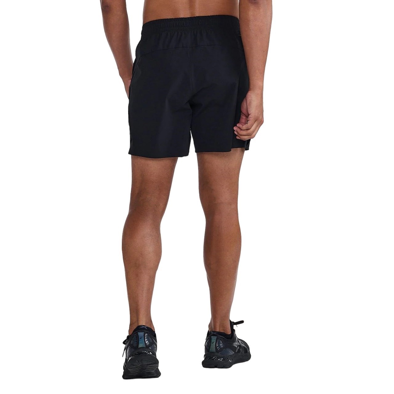 2XU Motion 6 Inch Mens Training Shorts - Black/Black | Sportitude